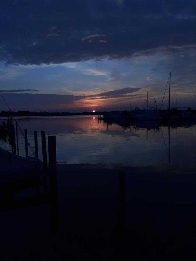 Ostseeurlaub-Барт Екстер'єр фото